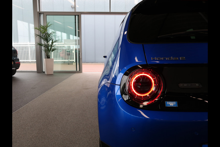 Honda E Advance 17" PANORAMADAK/360CAMERA/CARPLAY/WINTERPACK/KEYLESS