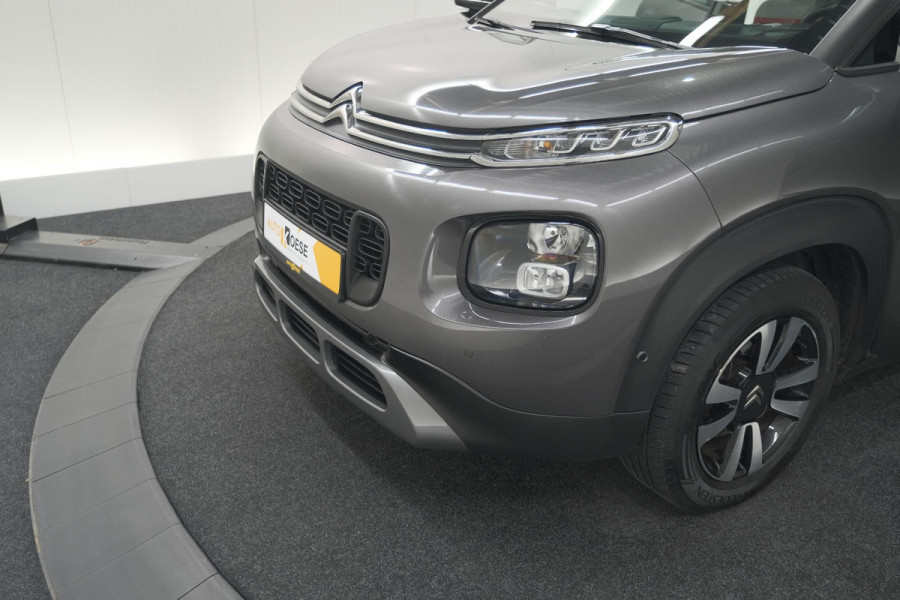 Citroën C3 Aircross PureTech 130 EAT6 S&S Shine | Trekhaak | Camera | Panoramadak | Dodehoekdetectie | Stoelverwarming | HIFI audio systeem
