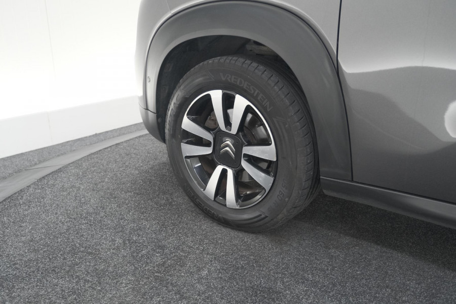Citroën C3 Aircross PureTech 130 EAT6 S&S Shine | Trekhaak | Camera | Panoramadak | Dodehoekdetectie | Stoelverwarming | HIFI audio systeem