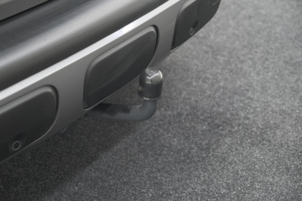 Citroën C3 Aircross PureTech 130 EAT6 S&S Shine | Trekhaak | Camera | Panoramadak | Dodehoekdetectie | Stoelverwarming | HIFI audio systeem