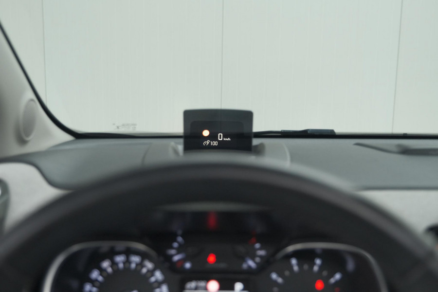 Citroën C3 Aircross PureTech 130 EAT6 S&S Shine | Trekhaak | Camera | Panoramadak | Dodehoekdetectie | Stoelverwarming | HIFI audio systeem