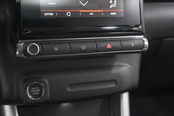 Citroën C3 Aircross PureTech 130 EAT6 S&S Shine | Trekhaak | Camera | Panoramadak | Dodehoekdetectie | Stoelverwarming | HIFI audio systeem