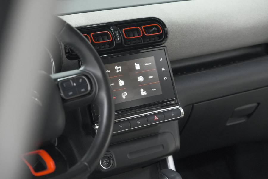 Citroën C3 Aircross PureTech 130 EAT6 S&S Shine | Trekhaak | Camera | Panoramadak | Dodehoekdetectie | Stoelverwarming | HIFI audio systeem