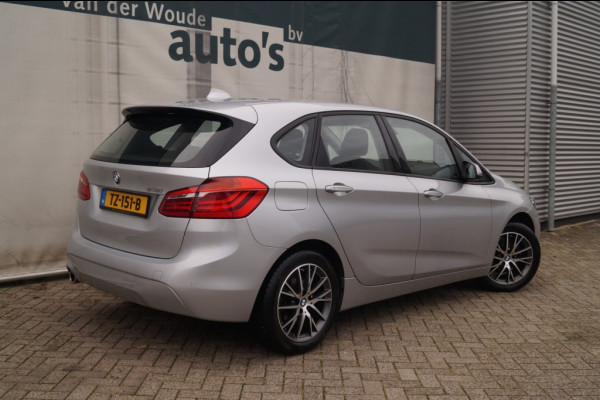 BMW 2 Serie Active Tourer 216i Executive Edition -NAVI-ECC-PDC-TREKHAAK-