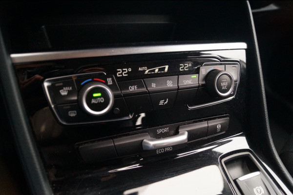 BMW 2 Serie Active Tourer 216i Executive Edition -NAVI-ECC-PDC-TREKHAAK-