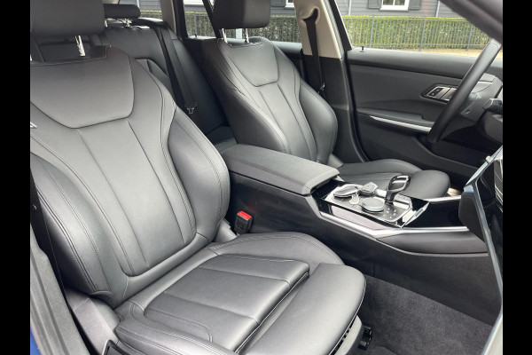 BMW 3 Serie Touring 330e PLUG&HYBRID HEAD-UP SPORTLINE -SHADOW CAMERA LEER NAVI LED-XENON
