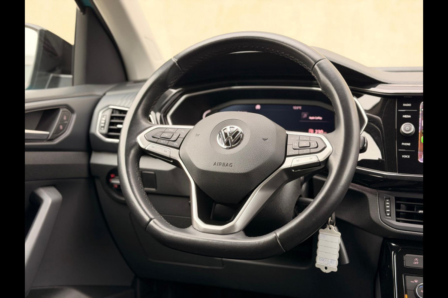Volkswagen T-Cross 1.0 TSI Virtual Trekh 18'' R-Line CarPlay LED