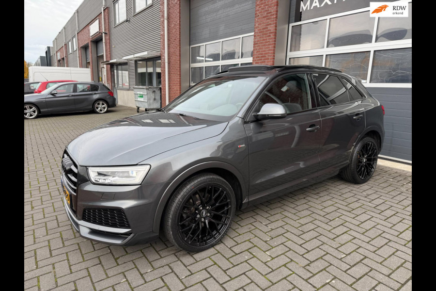Audi Q3 1.4 TFSI 3x S-Line LED Pano Camera Trekhaak Keyless