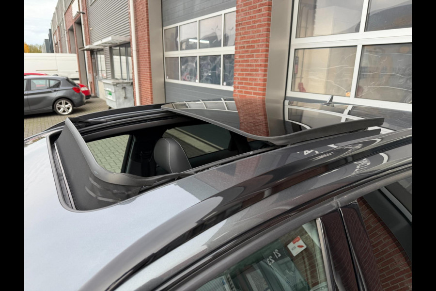 Audi Q3 1.4 TFSI 3x S-Line LED Pano Camera Trekhaak Keyless