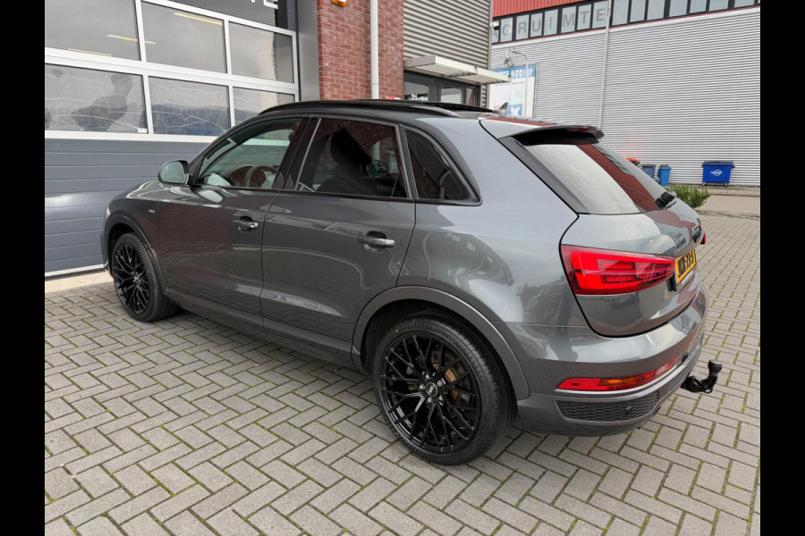 Audi Q3 1.4 TFSI 3x S-Line LED Pano Camera Trekhaak Keyless