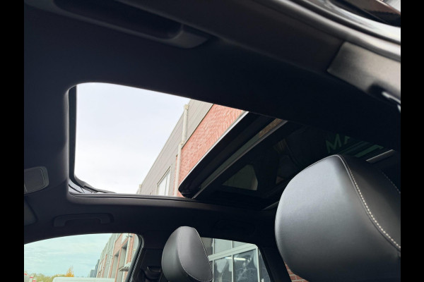 Audi Q3 1.4 TFSI 3x S-Line LED Pano Camera Trekhaak Keyless