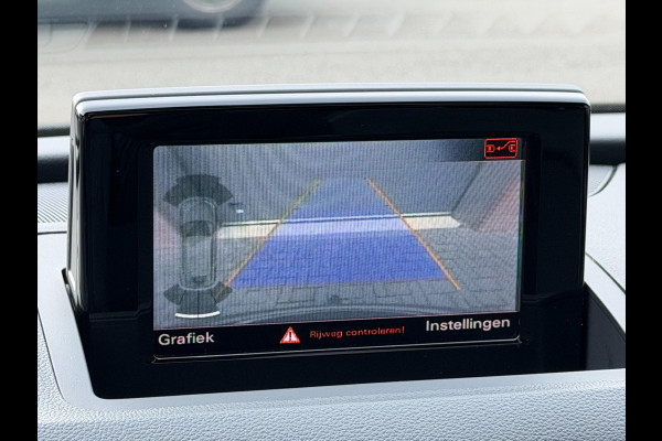 Audi Q3 1.4 TFSI 3x S-Line LED Pano Camera Trekhaak Keyless