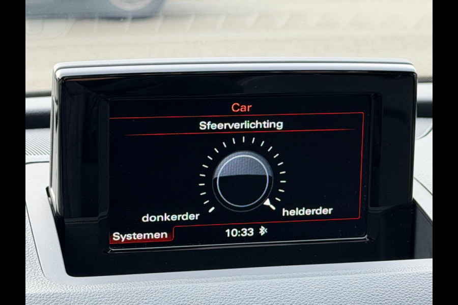 Audi Q3 1.4 TFSI 3x S-Line LED Pano Camera Trekhaak Keyless