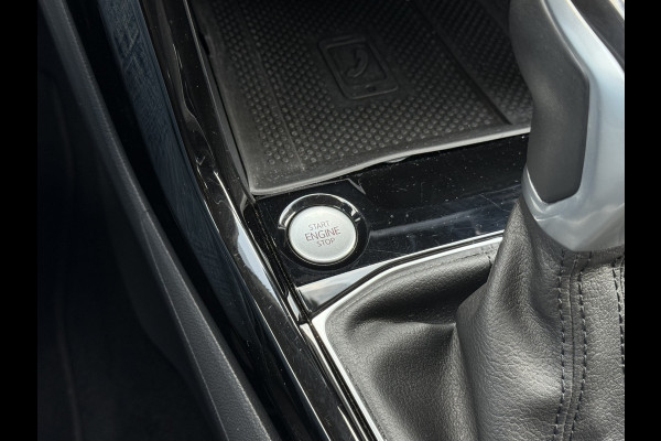 Volkswagen T-Cross 1.0 TSI Style | CarPlay | ACC | LED | DAB+ | Keyless | 18 inch