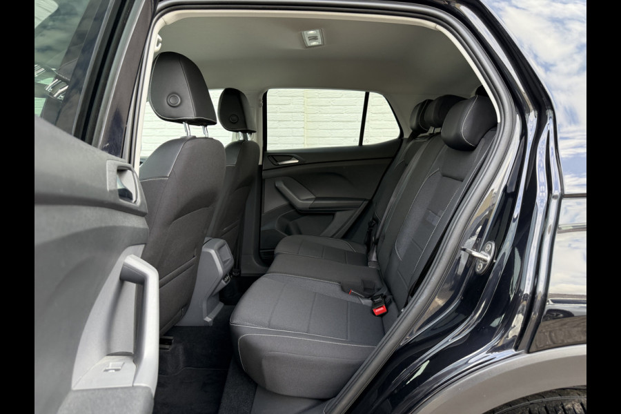 Volkswagen T-Cross 1.0 TSI Style | CarPlay | ACC | LED | DAB+ | Keyless | 18 inch