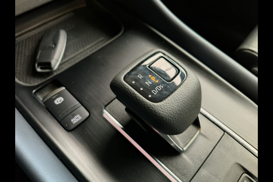 Nissan QASHQAI 1.3 MHEV Xtronic 158 PK Business Executive Rijklaar + 12 maanden Bovag-garantie Henk Jongen Auto's in Helmond,  al 50 jaar service zoals 't hoort!