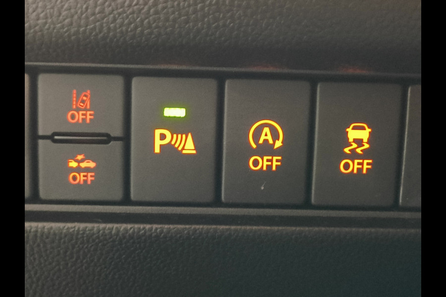 Suzuki Swift 1.2 Select Smart Hybrid uit 2023 Rijklaar + 12 maanden Bovag-garantie Henk Jongen Auto's in Helmond,  al 50 jaar service zoals 't hoort!