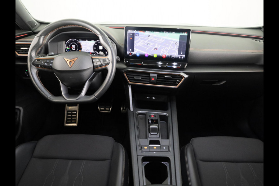 CUPRA Formentor 1.4 e-Hybrid VZ Performance 245 pk Automaat (DSG) | Navigatie | Parkeersensoren (Park assist) | Rondomzicht camera | Elektr. bestuurdersstoel met geheugen | Stoelverwarming |