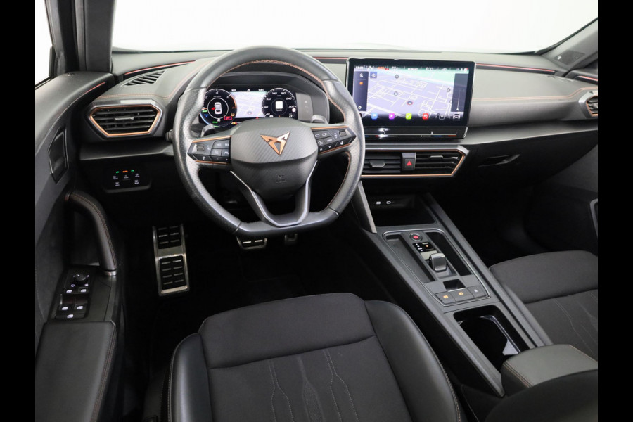 CUPRA Formentor 1.4 e-Hybrid VZ Performance 245 pk Automaat (DSG) | Navigatie | Parkeersensoren (Park assist) | Rondomzicht camera | Elektr. bestuurdersstoel met geheugen | Stoelverwarming |