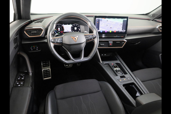 CUPRA Formentor 1.4 e-Hybrid VZ Performance 245 pk Automaat (DSG) | Navigatie | Parkeersensoren (Park assist) | Rondomzicht camera | Elektr. bestuurdersstoel met geheugen | Stoelverwarming |