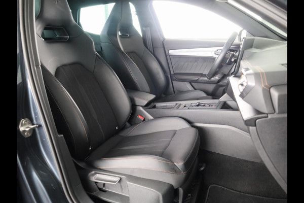 CUPRA Formentor 1.4 e-Hybrid VZ Performance 245 pk Automaat (DSG) | Navigatie | Parkeersensoren (Park assist) | Rondomzicht camera | Elektr. bestuurdersstoel met geheugen | Stoelverwarming |