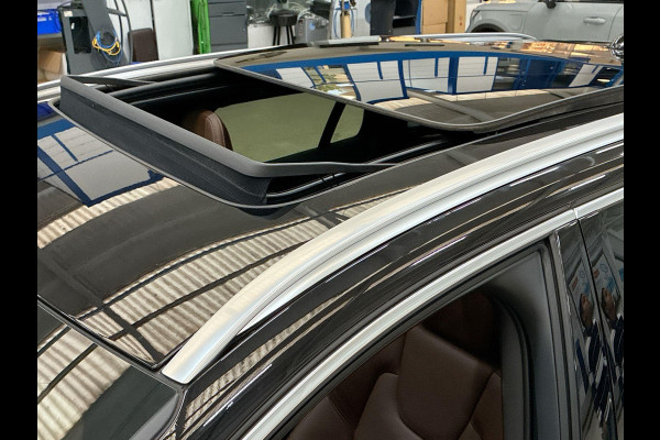 Volvo V60 2.0 T6 Recharge AWD Business Pro Cacao Leder 341pk ! | Skyroof | Trekhaak | Stoel- Stuur-, A-Bank verwarming | A-Camera