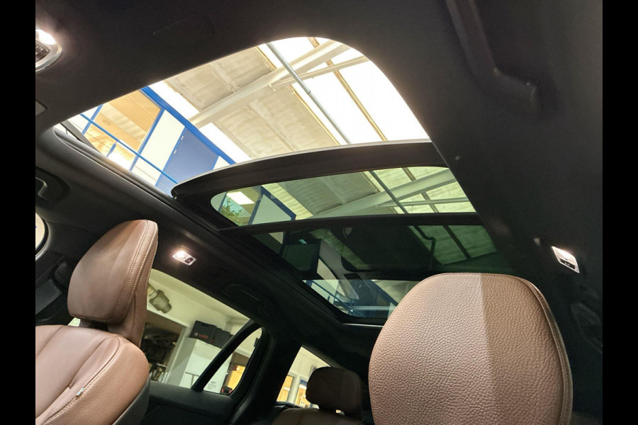 Volvo V60 2.0 T6 Recharge AWD Business Pro Cacao Leder 341pk ! | Skyroof | Trekhaak | Stoel- Stuur-, A-Bank verwarming | A-Camera