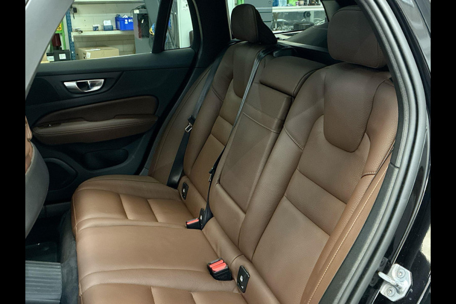 Volvo V60 2.0 T6 Recharge AWD Business Pro Cacao Leder 341pk ! | Skyroof | Trekhaak | Stoel- Stuur-, A-Bank verwarming | A-Camera