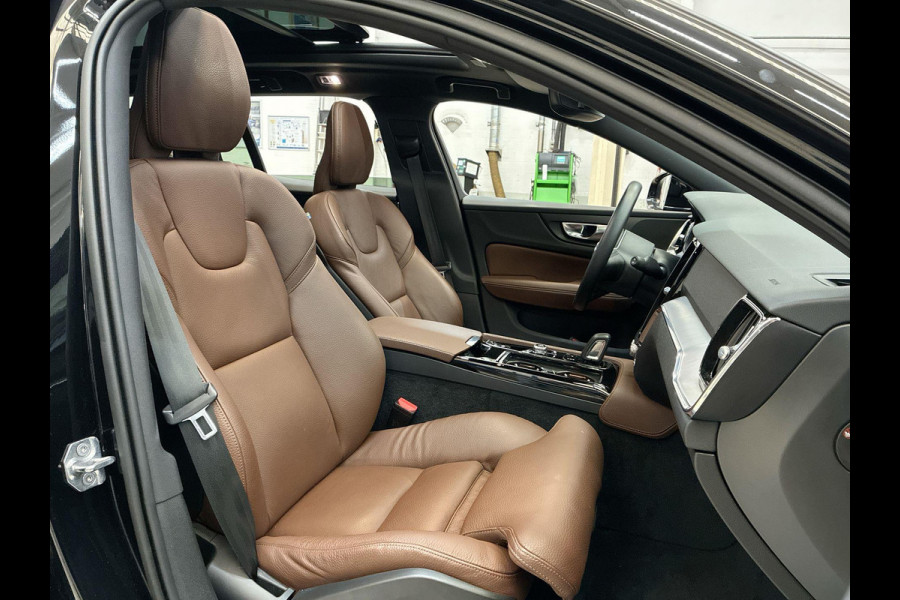 Volvo V60 2.0 T6 Recharge AWD Business Pro Cacao Leder 341pk ! | Skyroof | Trekhaak | Stoel- Stuur-, A-Bank verwarming | A-Camera