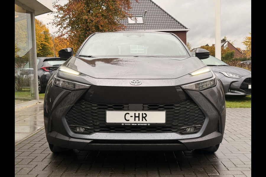 Toyota C-HR 1.8 Hybrid Active | Dodehoekdetectie, Apple carplay/Android auto, Camera, Adaptive cruise control, Climate control