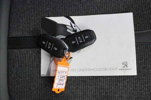 Peugeot 5008 1.2 PureTech*NAVI*CAM*HAAK*CRUISE*ECC*CARPLAY*7PER