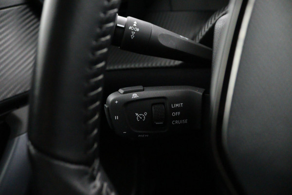 Peugeot e-2008 EV Allure 50 kWh*3FASE*ACC*NAVI*ECC*CARPLAY*