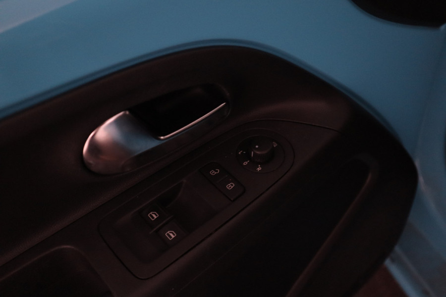 Volkswagen up! 1.0 BMT move up! 5 Deurs! , Airco