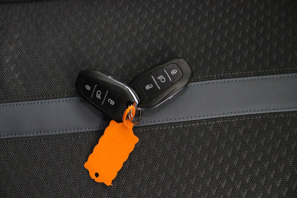 Peugeot e-2008 EV Allure 50 kWh*3FASE*ACC*NAVI*ECC*CARPLAY*