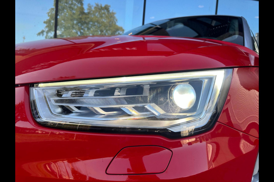 Audi A1 Sportback 1.0 TFSI Adrenalin S line - Automaat - Airco - Navi - Org.NL