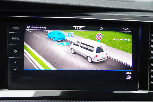 Volkswagen Transporter 2.0 TDI L2 BULLI DC-5P, AUT. LED, LEDER, TREKHAAK, STOELVERWARMING, ADAPT. CRUISE, DIGITAL COCKPIT, CAMERA, AIRCO, PARKEERSENSOR