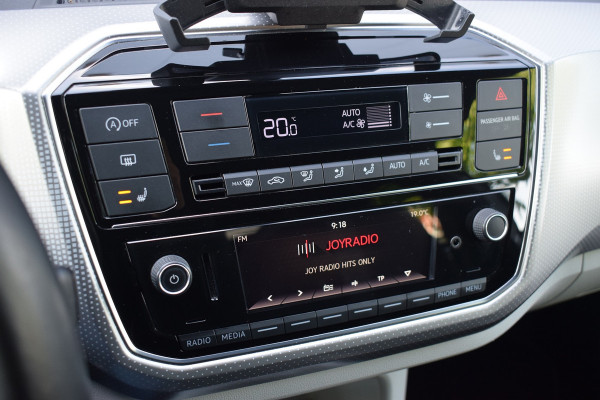 Volkswagen up! 1.0 TSI 90pk High Up! Pano | Camera | Clima | Cruise