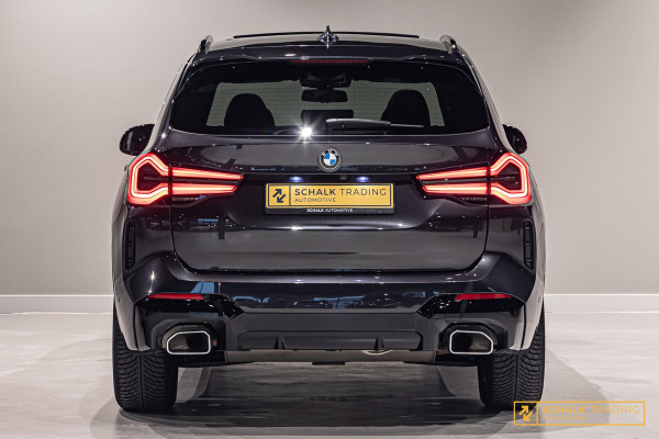 BMW X3 XDrive20i High Executive|M-sport|HUD|Cam|H&K|Trekhaak