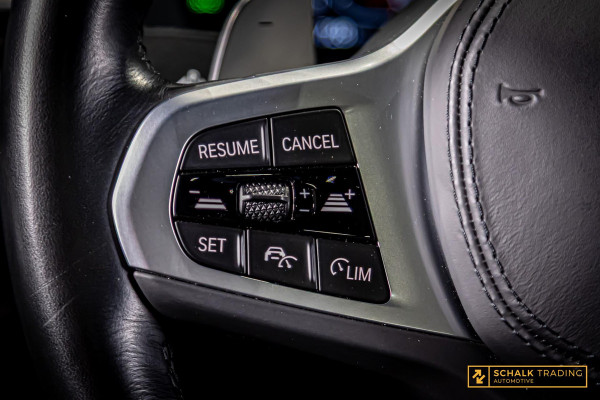 BMW X3 XDrive20i High Executive|M-sport|HUD|Cam|H&K|Trekhaak