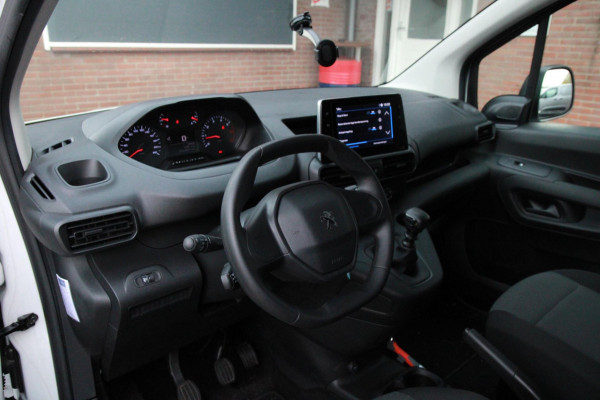 Peugeot Partner 1.5 BlueHDi 100PK L1 / App connect / Cruise / Dealer onderhouden