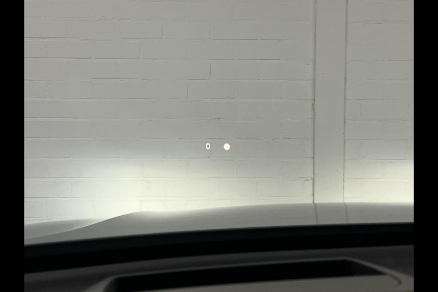 Volvo XC60 2.0 T8 Plug-in hybrid Ultra Black Edition *455Pk* | Luchtvering | Open dak | Massage | Bowers & Wilkins | Trekhaak | Adapt. cruise control