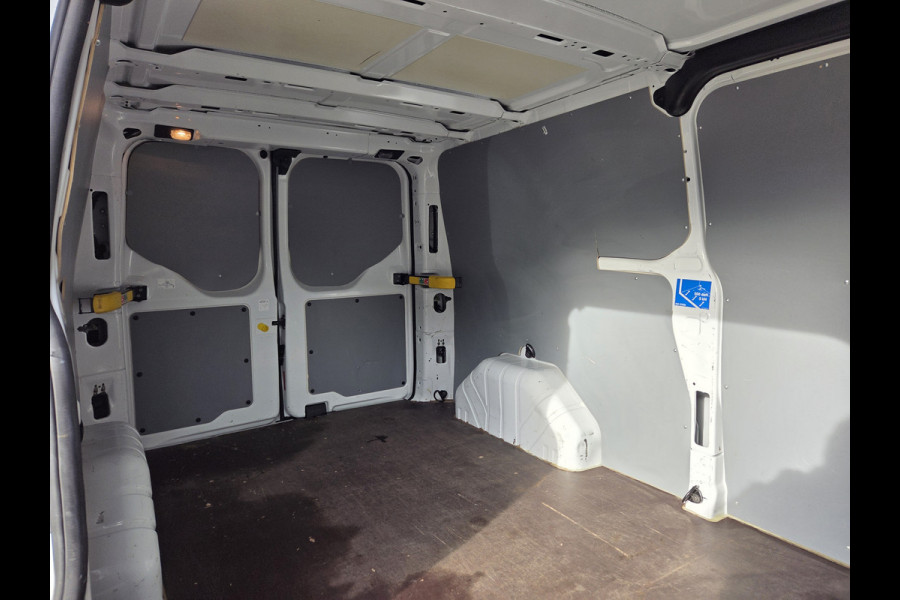 Ford Transit Custom 2.0 TDCI 96Kw/130 Pk L2 Trend Airco Cruise Trekhaak 2800 Kg