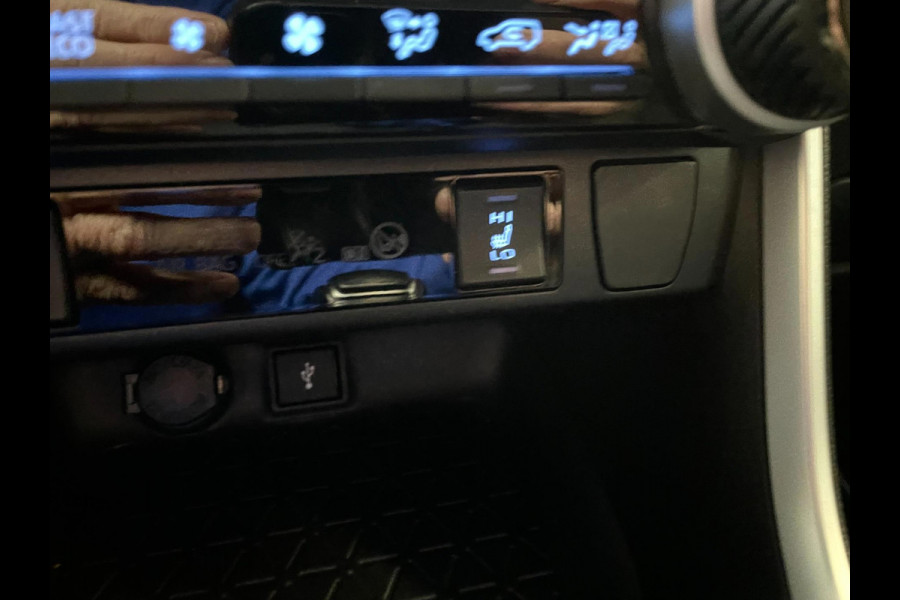 Toyota RAV4 2.5 Hybrid Style