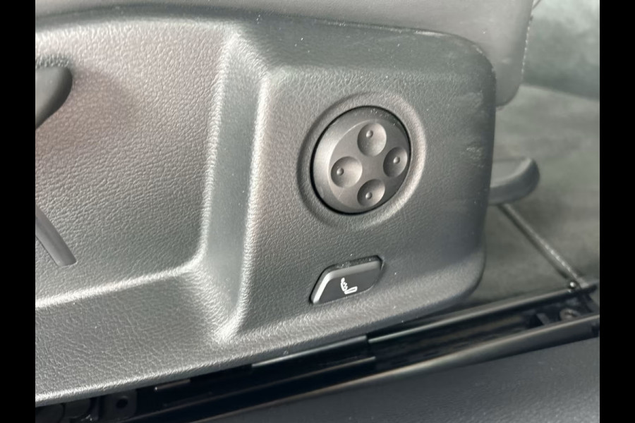 Audi A5 Cabriolet 40 TFSI S-LINE ** MATRIX, NAVI+, LEDER, TREKH, NEKVERW, 19-inch LMV, VIRTUAL ** 1e EIG - UNFALLFREI - € 31.000,= onder NP ** ** INFORMEER OOK NAAR ONZE AANTREKKELIJKE FINANCIAL-LEASE TARIEVEN **