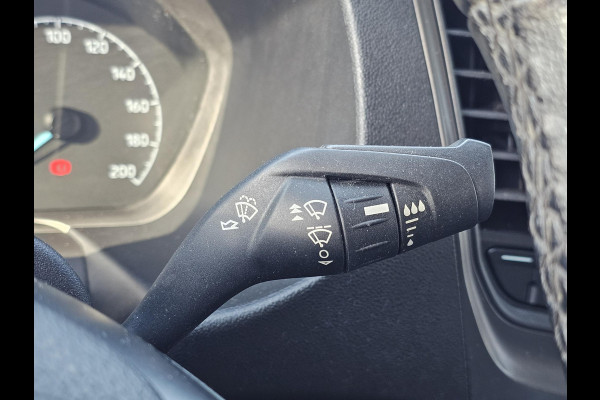 Ford Transit 350 2.0 TDCI L3H2 Trend 130pk Trekhaak 3.000 kg trekgewicht! | Airco | Parkeersensoren | Cruise Control |