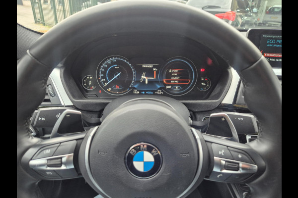 BMW 3-serie 320i F30 M Sport Apple CarPlay Elk. Trekhaak 6WB Dig, Dash Keyless 19inch Breedset GARANTIE 320i Corporate L High Ex