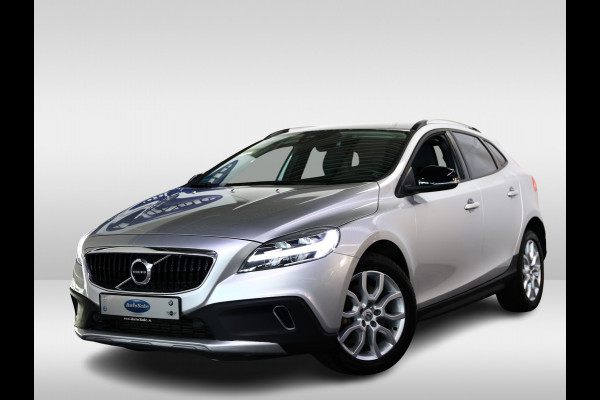 Volvo V40 Cross Country 1.5 T3 Momentum AUTOMAAT NAV CAMERA '17