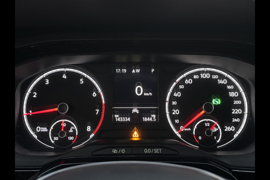 Volkswagen Polo 1.0 TSI Highline Business | Automaat | Half Leder | Zwarte hemel