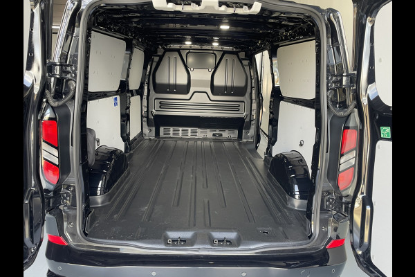 Ford Transit Custom 320 2.0 TDCI L2H1 Limited