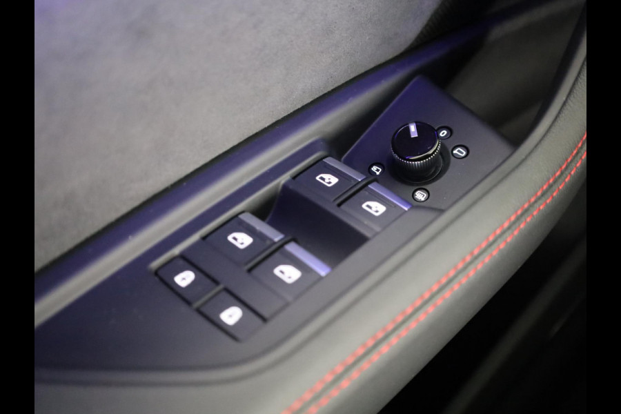 Audi Q8 e-tron 50 quattro Edition 95 kWh 340pk | SoH 95% | Panoramadak S-line interieur | Head Up Display | Bang & Olufsen Premium Sound